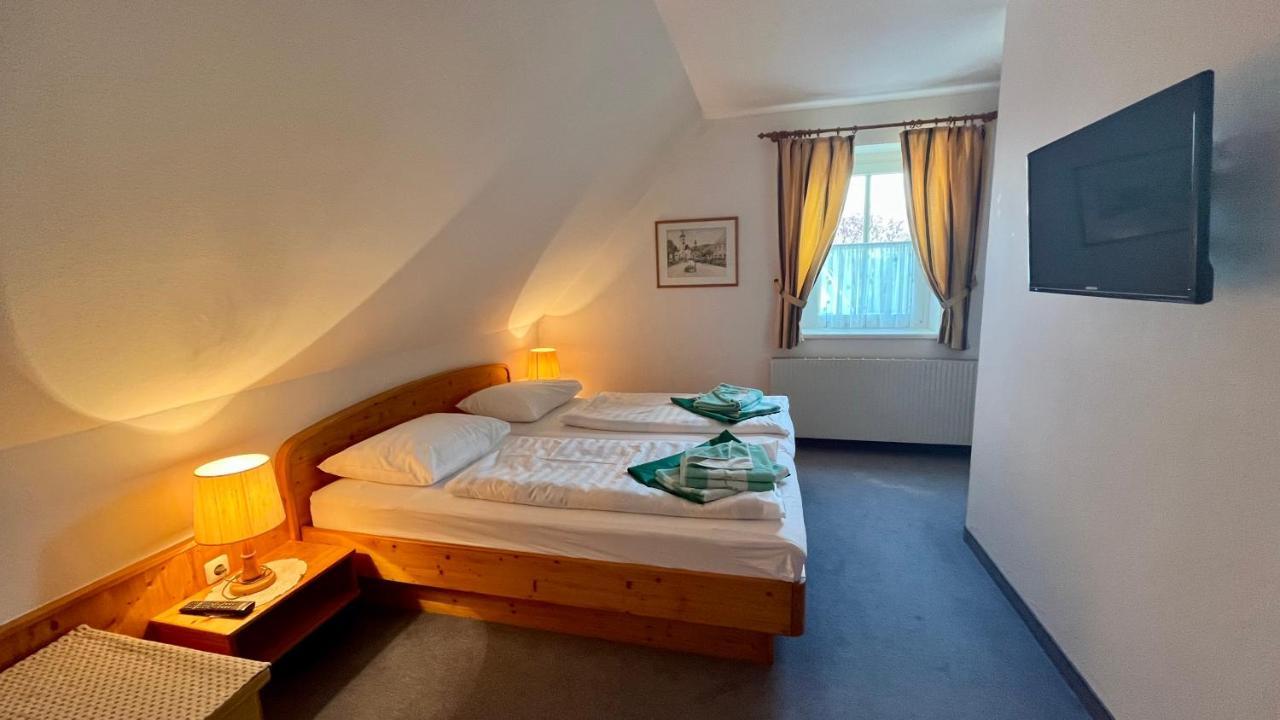 Thermen - Apartment Biodorf バート・ヴァルタースドルフ エクステリア 写真