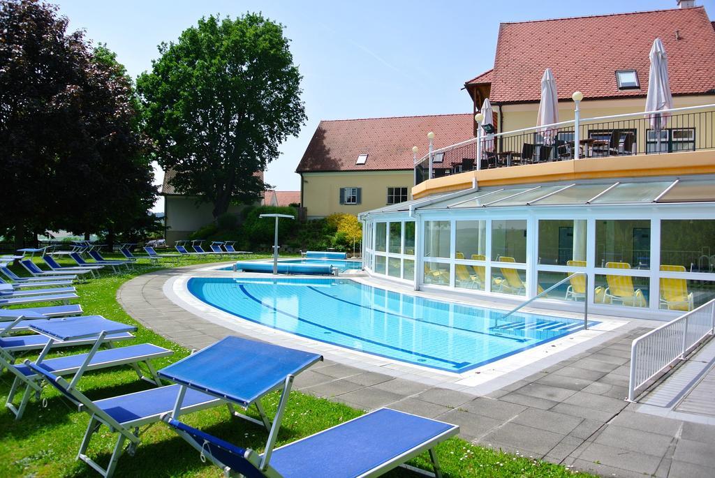 Thermen - Apartment Biodorf バート・ヴァルタースドルフ エクステリア 写真